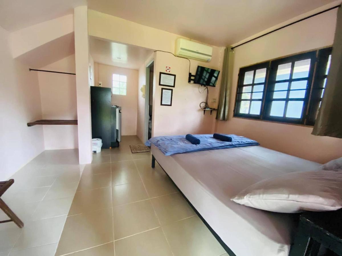 Moon River Resort Phimai Экстерьер фото