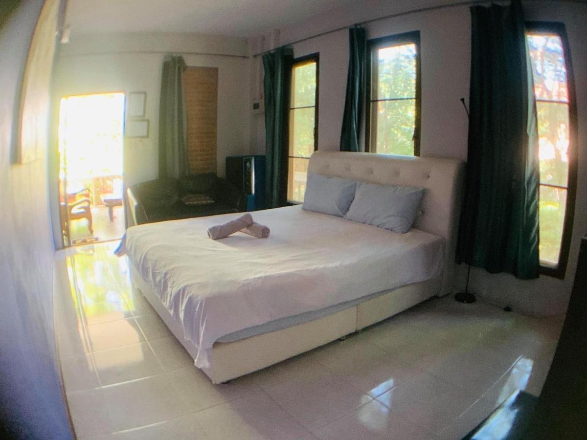 Moon River Resort Phimai Экстерьер фото
